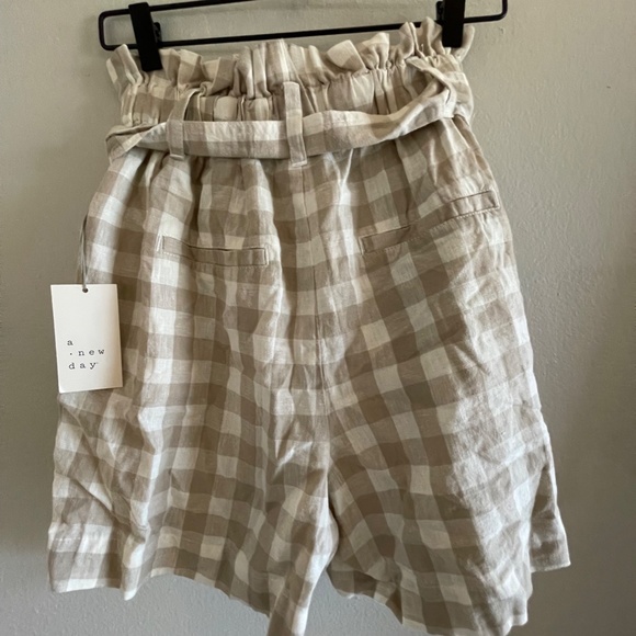 High waisted belted linen shorts - Picture 4 of 4